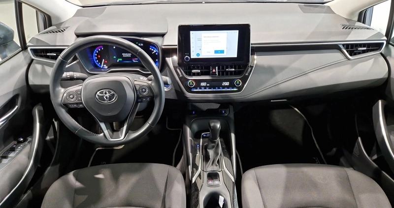 Toyota Corolla cena 104900 przebieg: 45274, rok produkcji 2022 z Skalbmierz małe 79